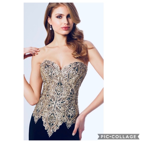 NAVY Blue social occasions by Mon Cheri Gown - Picture 3 of 11